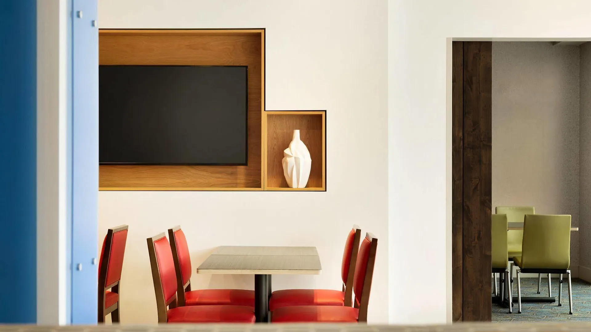*** Hotel Holiday Inn Express & Suites - Columbus Airport East By Ihg United States