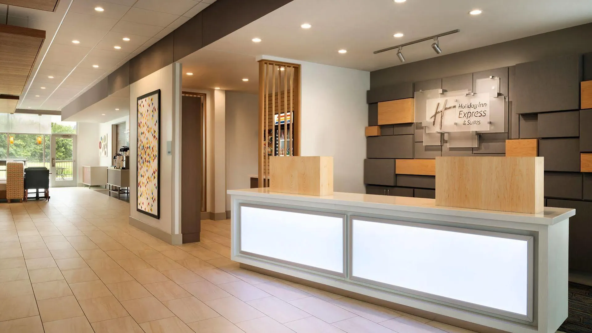 Holiday Inn Express & Suites - Columbus Airport East By Ihg