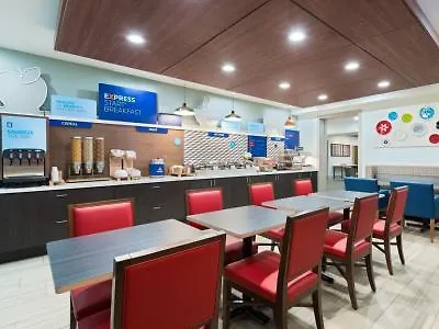 Hotel Holiday Inn Express & Suites - Columbus Airport East By Ihg
